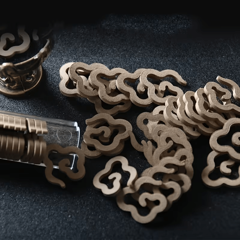 Auspicious Cloud Coil Incense – Agarwood & Sandalwood Blend, 125 Pieces